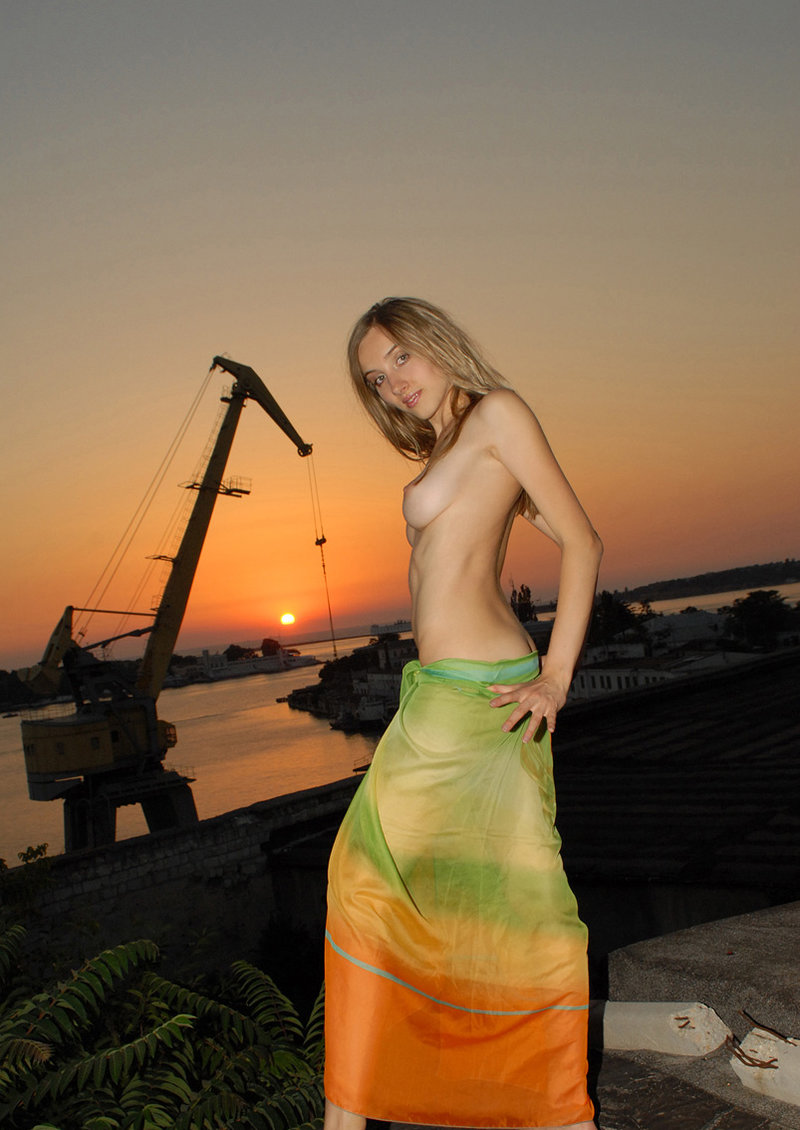 Нина, 28